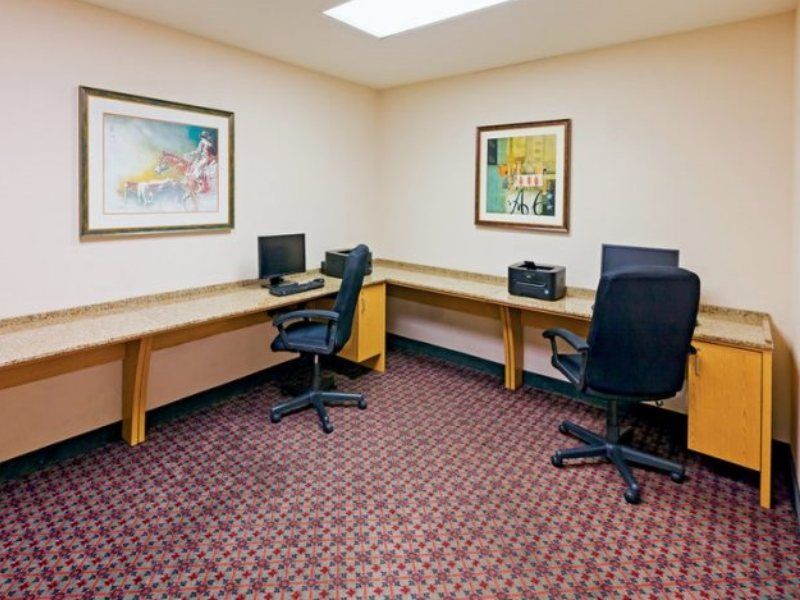 La Quinta Inn & Suites By Wyndham San Antonio Riverwalk Exterior photo